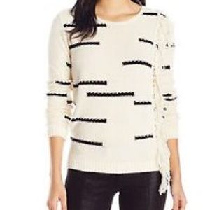 Lucky Brand missy pullover with fringe detail B48
